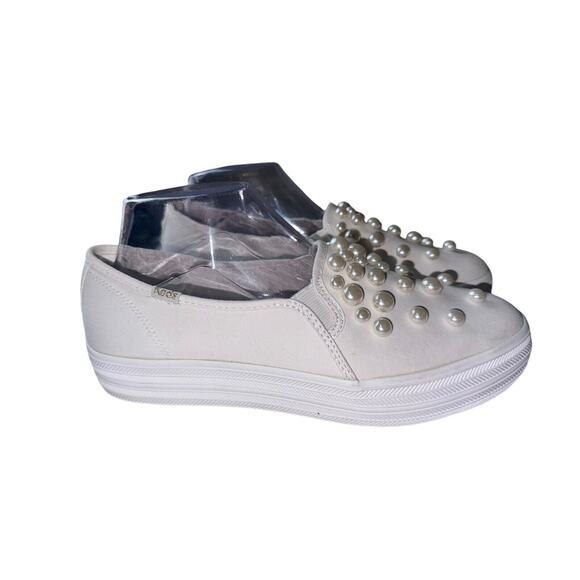 Keds X Kate Spade New York Triple Decker Pearl Embellished Slip-On Sneaker Sz 9 - Picture 2 of 11